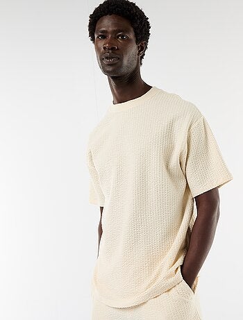 Camiseta estampada de manga corta en nido de abeja