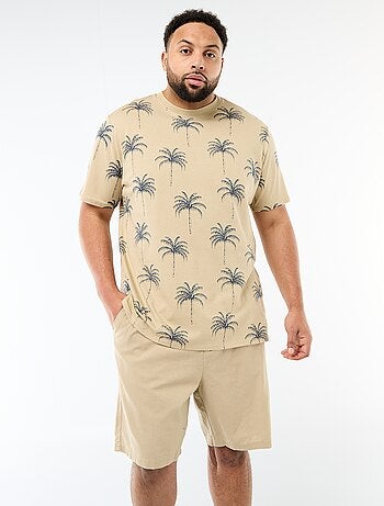 Camiseta estampada de manga corta y cuello redondo