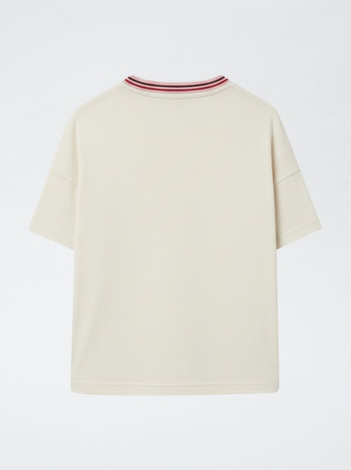 Camiseta estampada de manga corta y cuello redondo - Kiabi Camiseta estampada de manga corta y cuello redondo - Kiabi