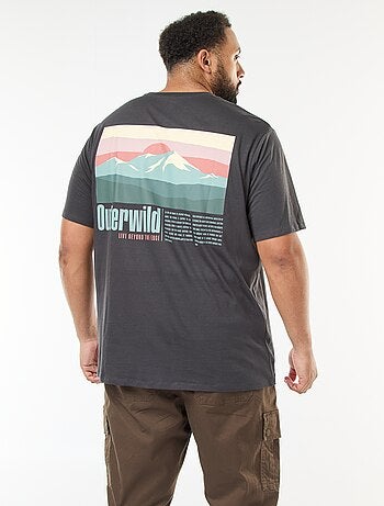 Camiseta estampada de manga corta y cuello redondo