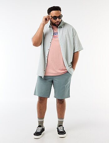 Camiseta estampada de manga corta y cuello redondo