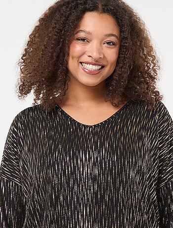 Camiseta estampada dorada 'Only Carmakoma'