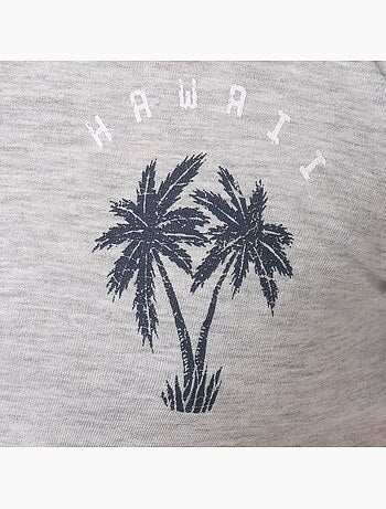 Camiseta estampada en el pecho