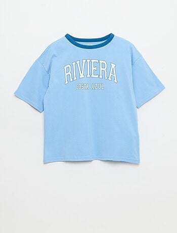 Camiseta estampada fantasía de manga corta con ribetes contrastantes