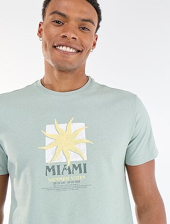 Camiseta estampada por delante y por detrás de manga corta