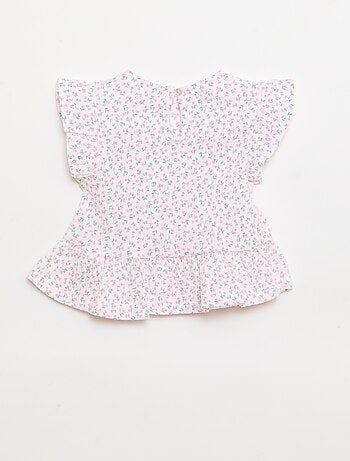 Camiseta estampada y con volantes