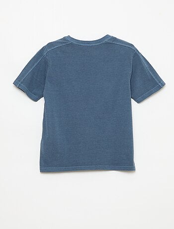Camiseta estilo baloncesto