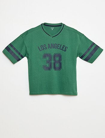 Camiseta estilo baseball