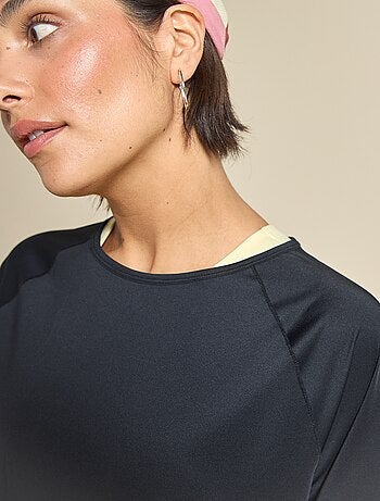 Camiseta fluida con abertura en la espalda - (ekstract)