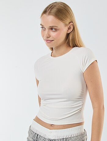 Camiseta fruncida lisa