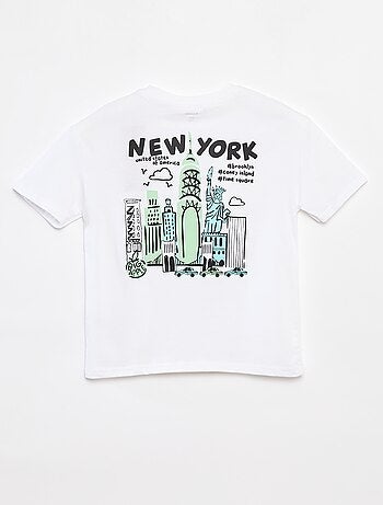 Camiseta holgada con bolsillo en el pecho