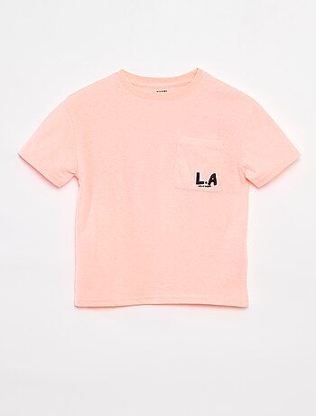 Camiseta holgada con bolsillo en el pecho