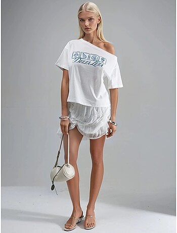 Camiseta holgada con cuello barco y estampado hiccup