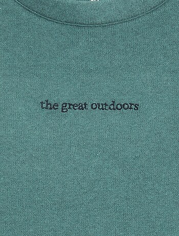 Camiseta corte holgado con diseño en el pecho