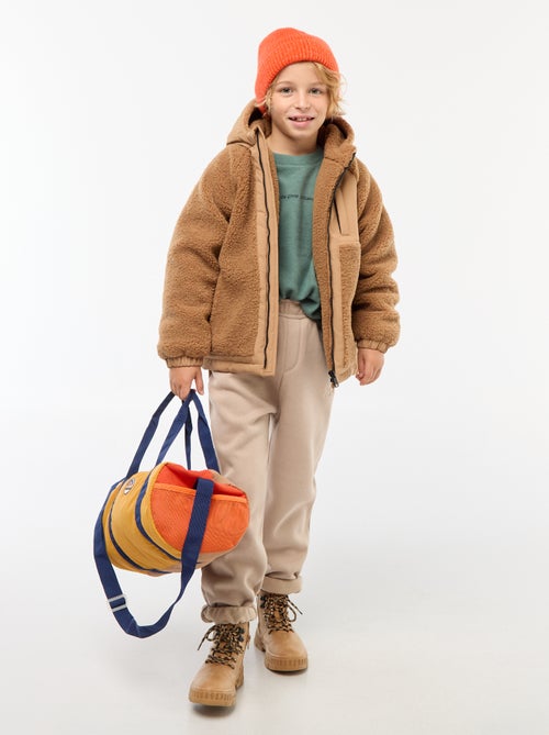 Camiseta holgada con diseño en el pecho - Kiabi