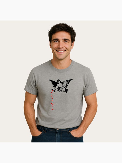 Camiseta Hombre - BANKSY ANGEL HEARTS - Kiabi Camiseta Hombre - BANKSY ANGEL HEARTS - Kiabi