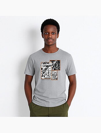 Camiseta Hombre - BATMAN'S BATSUIT AIDS IN HIS COMBAT AGAINST ENEMIES