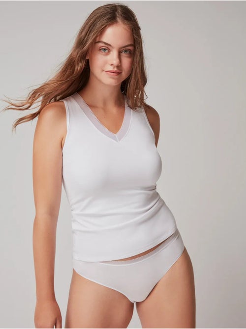 Camiseta interior termal sin mangas y cuello con encaje, de modal - Kiabi Camiseta interior termal sin mangas y cuello con encaje, de modal - Kiabi