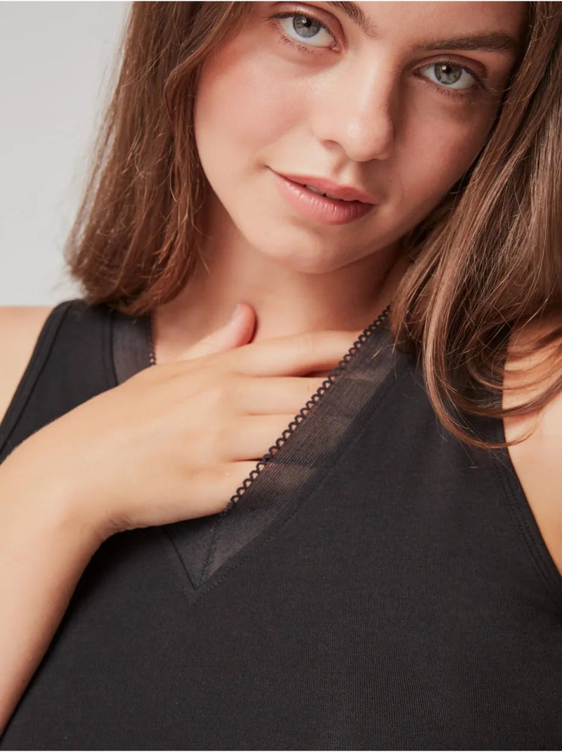 Camiseta interior termal sin mangas y cuello con encaje, de modal Negro - Kiabi