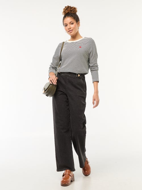 Camiseta 'JDY' de manga larga a rayas + bordado 'corazón' - Kiabi