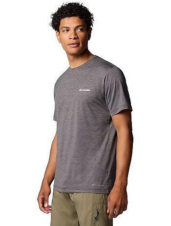 Columbia - Camiseta Kwick Hike Diseño Estampado en Espalda para Hombre