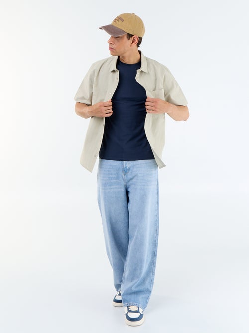 Camiseta lisa - Slim fit - Kiabi Camiseta lisa - Slim fit - Kiabi