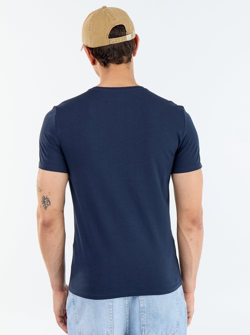 Camiseta lisa - Slim fit - Kiabi Camiseta lisa - Slim fit - Kiabi