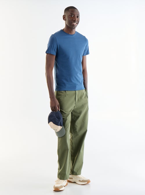 Camiseta lisa - Slim fit - Kiabi Camiseta lisa - Slim fit - Kiabi
