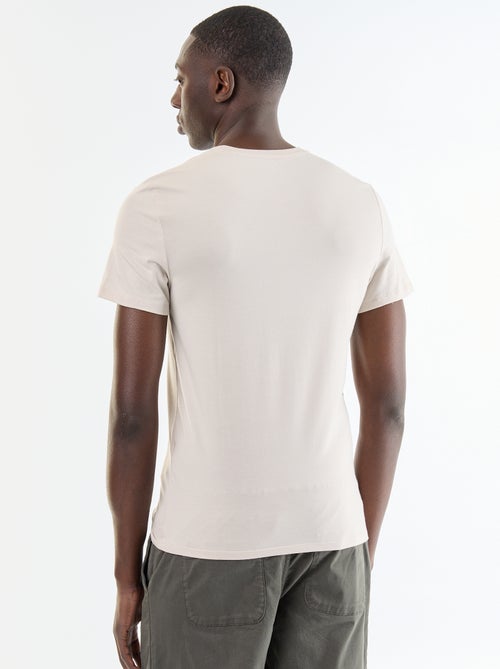 Camiseta lisa - Slim fit - Kiabi Camiseta lisa - Slim fit - Kiabi