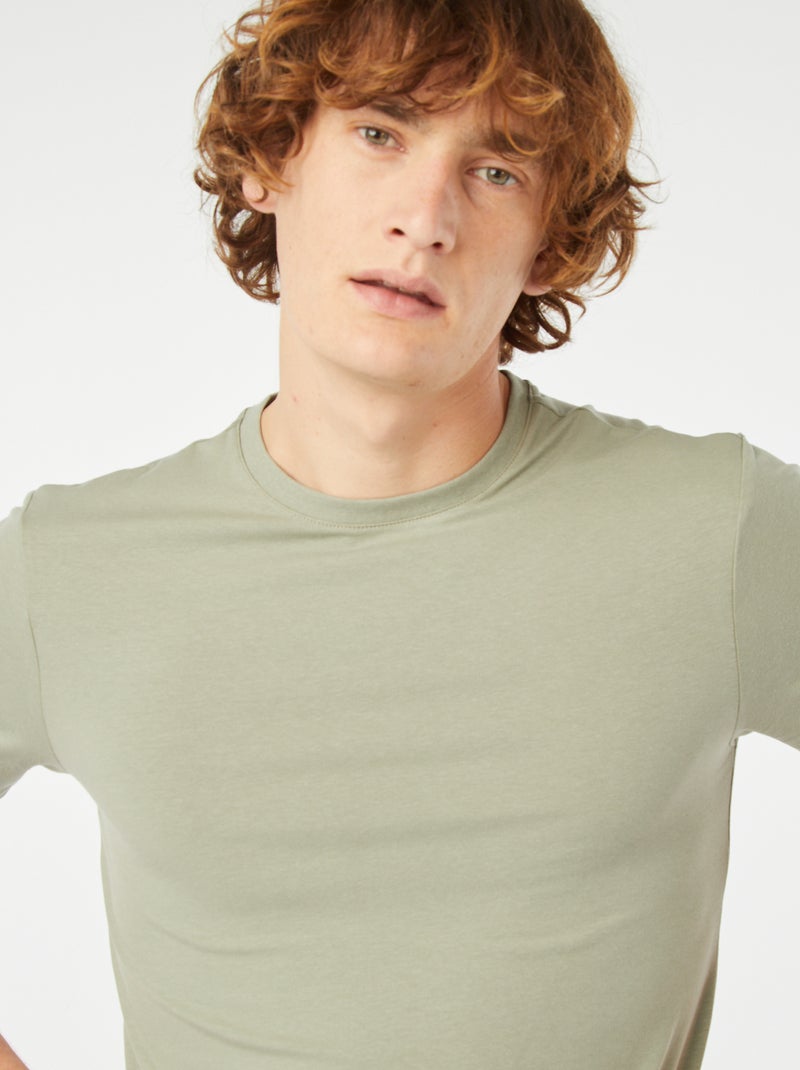 Camiseta lisa - Slim fit VERDE - Kiabi