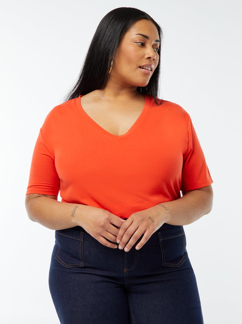Camiseta lisa básica con cuello de pico Rojo - Kiabi