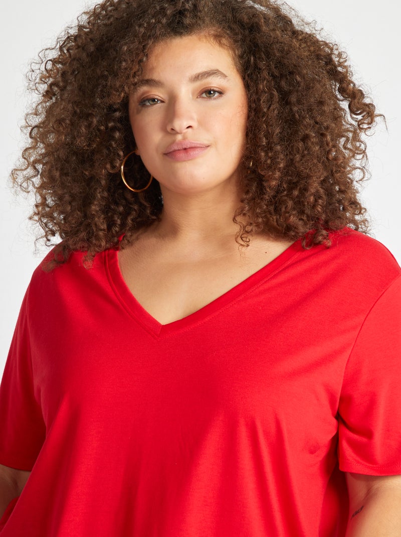 Camiseta lisa básica con cuello de pico ROJO - Kiabi