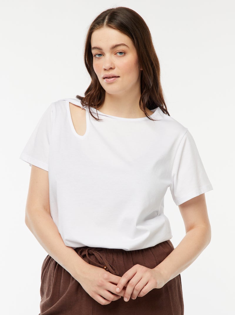 Camiseta lisa con abertura con calados efecto retorcido blanco - Kiabi