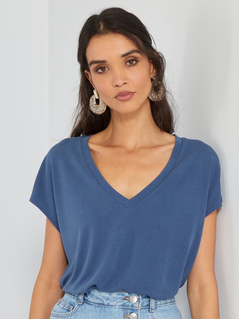 Camiseta lisa con cuello de pico azul oscuro - Kiabi
