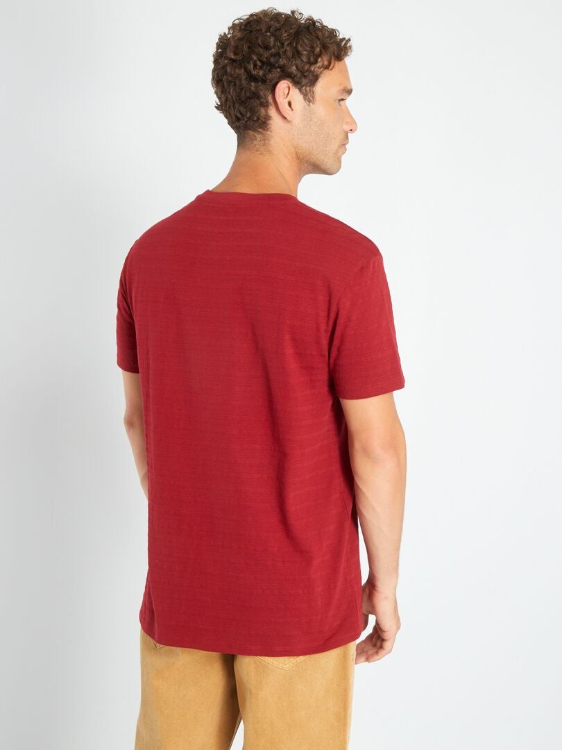 Camiseta lisa con cuello redondo rojo burdeos - Kiabi