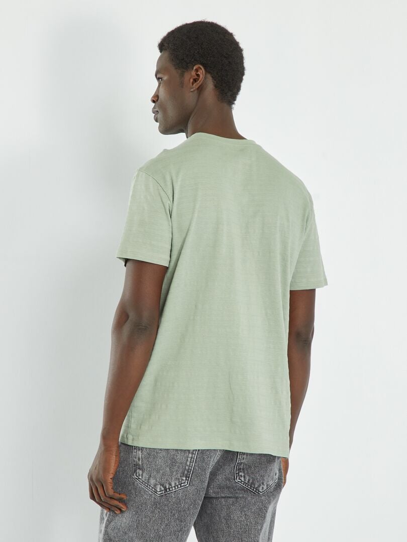 Camiseta lisa con cuello redondo verde gris - Kiabi