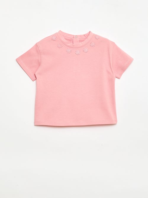 Camiseta lisa con flores de fantasía en el cuello - Kiabi