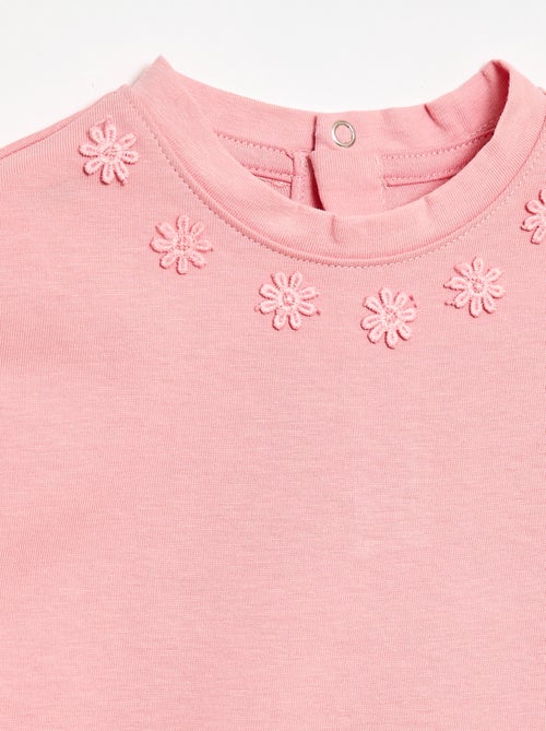Camiseta lisa con flores de fantasía en el cuello - Kiabi