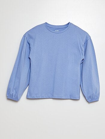 Camiseta lisa con frunces en los hombros