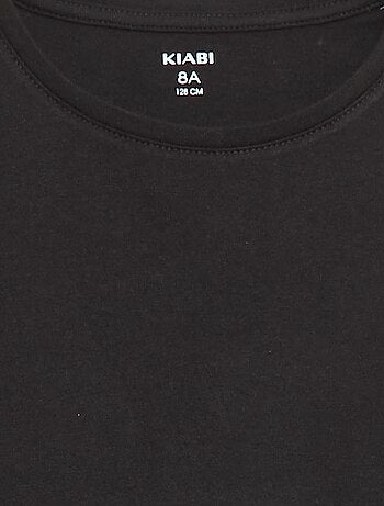 Camiseta lisa con hombros fruncidos