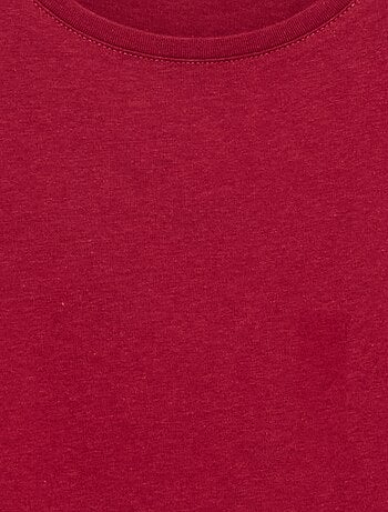 Camiseta lisa con hombros fruncidos