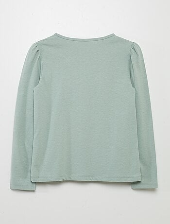 Camiseta lisa con hombros fruncidos