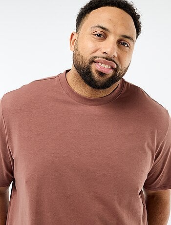 Camiseta lisa corte regular