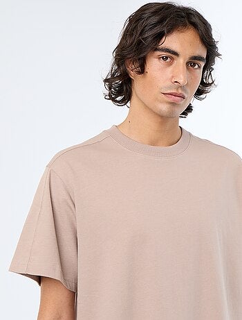Camiseta lisa de corte cómodo / oversize de manga corta
