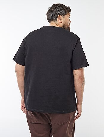 Camiseta lisa de manga corta con bolsillo en el pecho