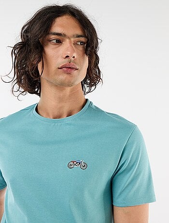 Camiseta lisa de manga corta con bordado