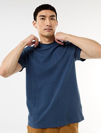 Camiseta lisa de manga corta en punto fantasía