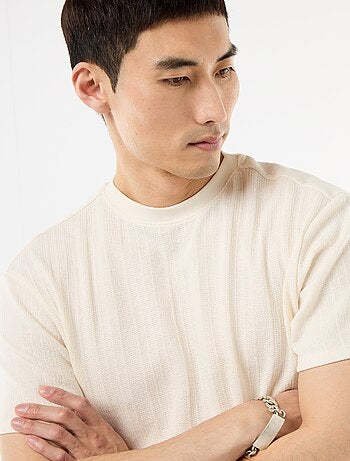 Camiseta lisa de manga corta en punto fantasía