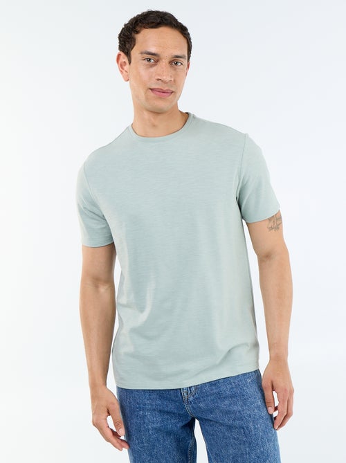 Camiseta lisa de manga corta - Kiabi Camiseta lisa de manga corta - Kiabi