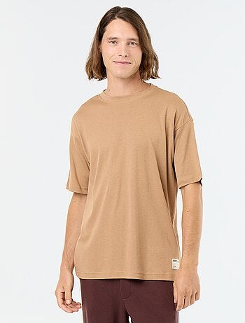 Camiseta lisa de manga corta y cuello redondo